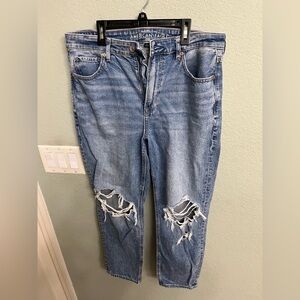 American eagle mom jeans